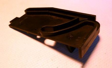 Направляющие пепельницы 2108-8203050/51 Направляющие пепельницы 2108-8203050/51