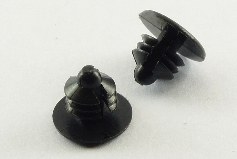 Пистон крепления порога 2123 Шеви-Нива, 1118, 2170 завод (50шт) (100шт) Пистон крепления порога 2123 Шеви-Нива, 1118, 2170 завод (50шт) (100шт)