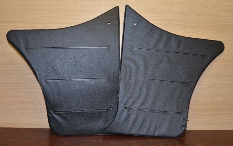 Обивка под ноги 2103-5004016/17 (кожзам на пластике) завод Сызрань Обивка под ноги 2103-5004016/17 (кожзам на пластике) завод Сызрань