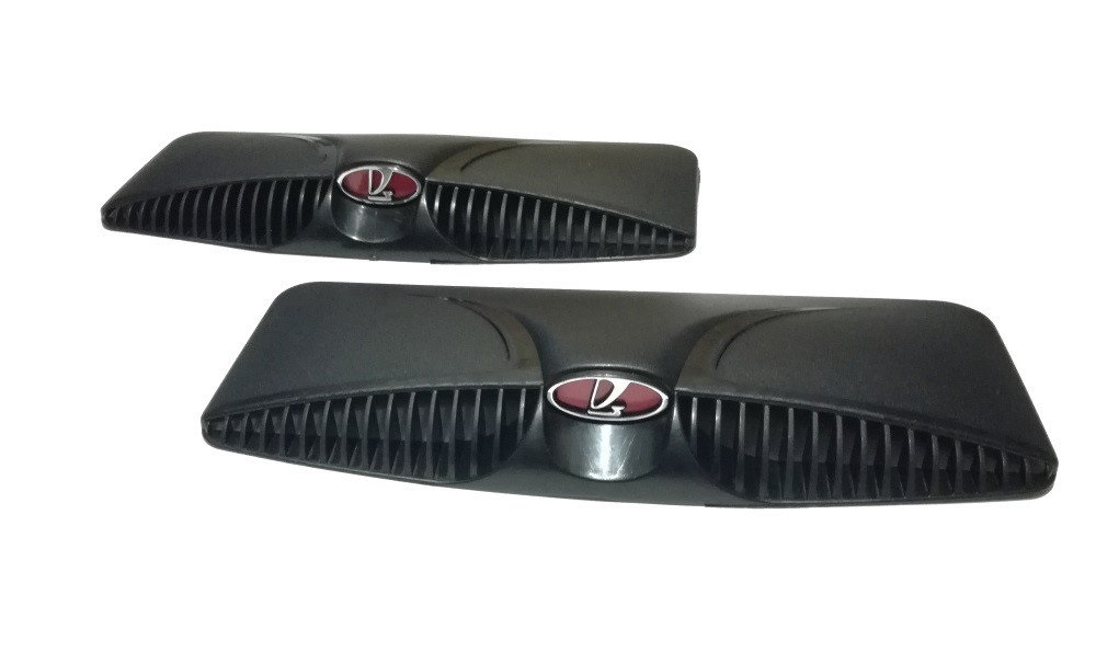 Воздухозаборник на капот 2101-2107 черный к/т КРАСНАЯ ЛАДЬЯ Воздухозаборник на капот 2101-2107 черный к/т КРАСНАЯ ЛАДЬЯ