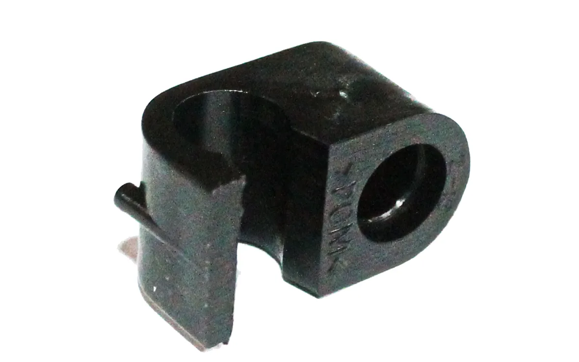 Держатель тормозных трубок днища (Крючок дна) завод 2108-1104047 (50шт) Держатель тормозных трубок днища (Крючок дна) завод 2108-1104047 (50шт)