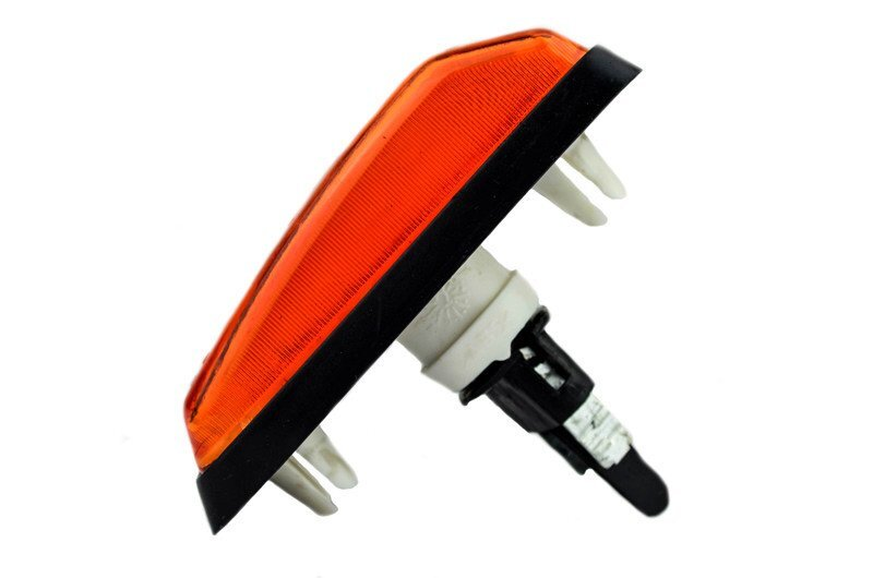 Повторитель поворота (боковой) 2108-3726010 красный (желтый) Повторитель поворота (боковой) 2108-3726010 красный (желтый)