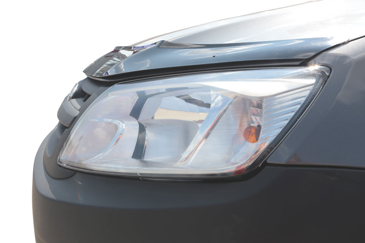 Спойлер на капот ЛАДА GRANTA 2011 VOIN Спойлер на капот ЛАДА GRANTA 2011 VOIN