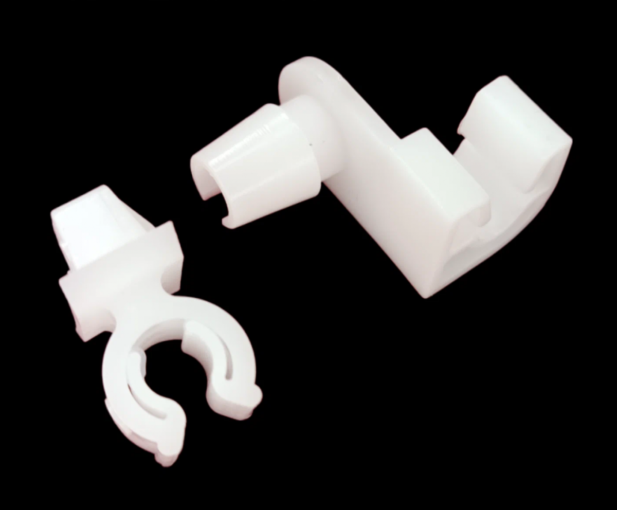 Втулка упора капота 2190 (из 2х частей) завод Втулка упора капота 2190 (из 2х частей) завод