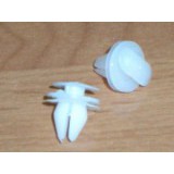 Пистон обивки задней стойки (В уши) (ЦАНГА) 2101-07, Нива, Ока завод (100шт) Пистон обивки задней стойки (В уши) (ЦАНГА) 2101-07, Нива, Ока завод (100шт)